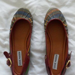 STEVE MADDEN BALLERINA FLATS SIZE 6.5